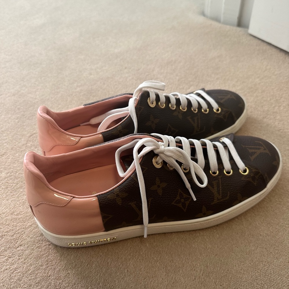 RARE Louis Vuitton pink & Monogram sneakers Pink size 40 worn twice Frontrow